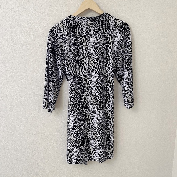 Rene Rofe Sleepwear Short Robe Size Large Animal Print 3/4 Sleeve - Picture 4 of 4